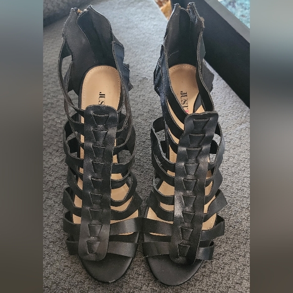 JustFab Black Strappy Heels NWOT - Picture 1 of 4